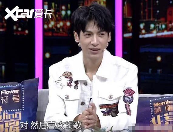 吃瓜娱乐圈八卦罗云熙,娱乐圈的瓜田，他的瓜香四溢